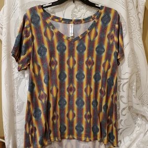 Lularoe christy tee